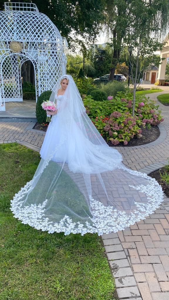 Bridal Styles Boutique portfolio 1