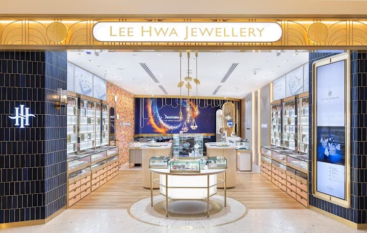Lee Hwa Jewellery portfolio 1