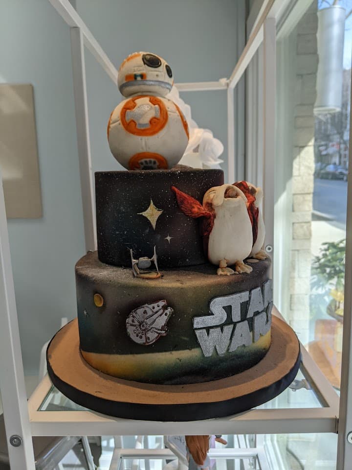Fancy Cakes By Leslie portfolio 2