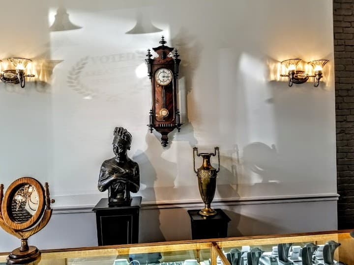J Morgan Ltd Fine Jewelers portfolio 1