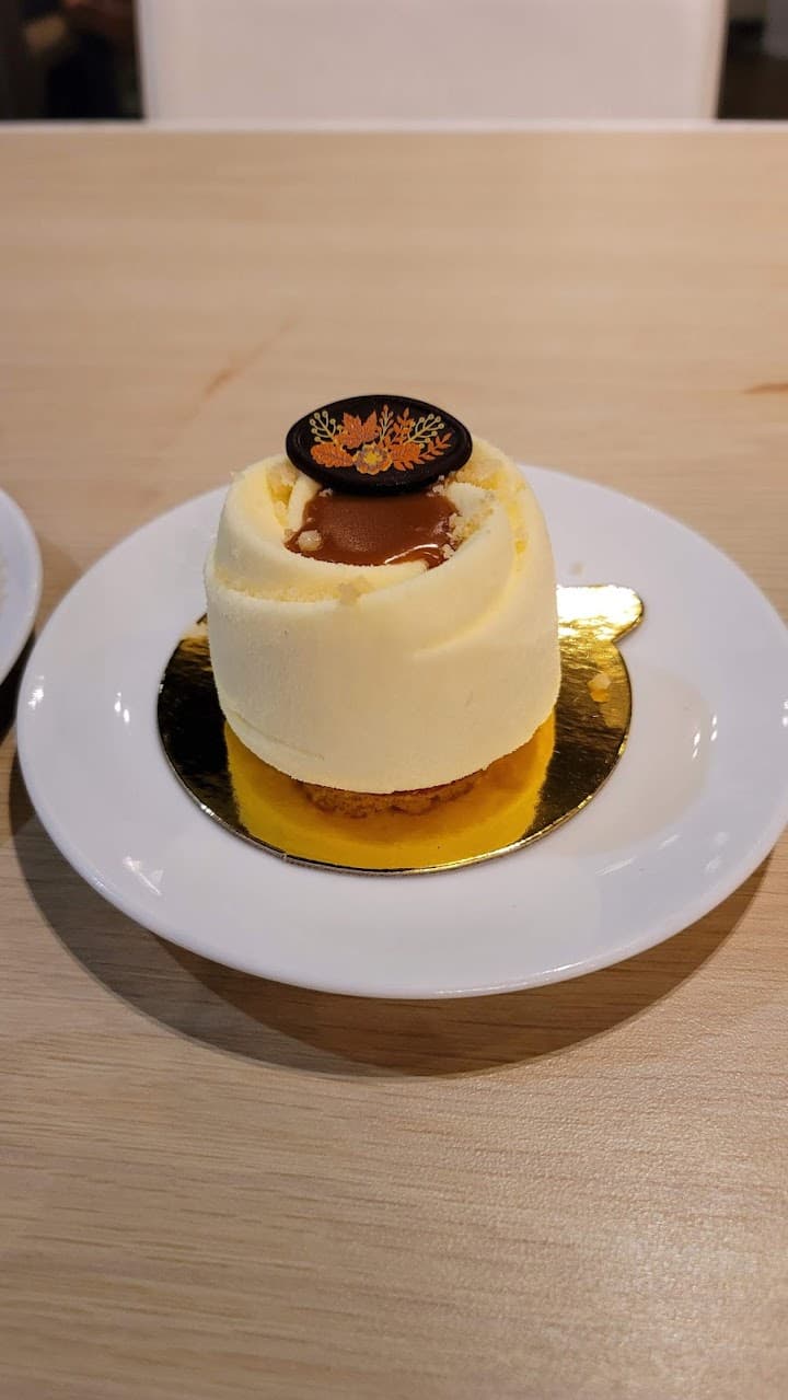 Vanille Patisserie portfolio 1