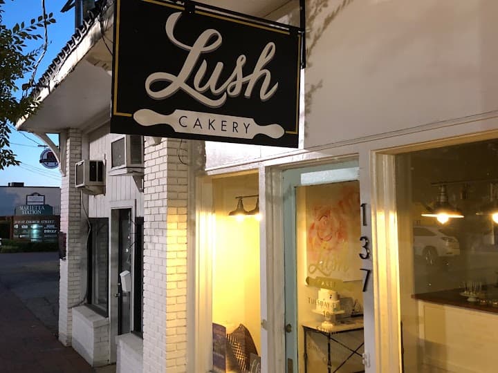 Lush Cakery