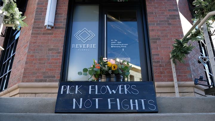 Reverie Floral