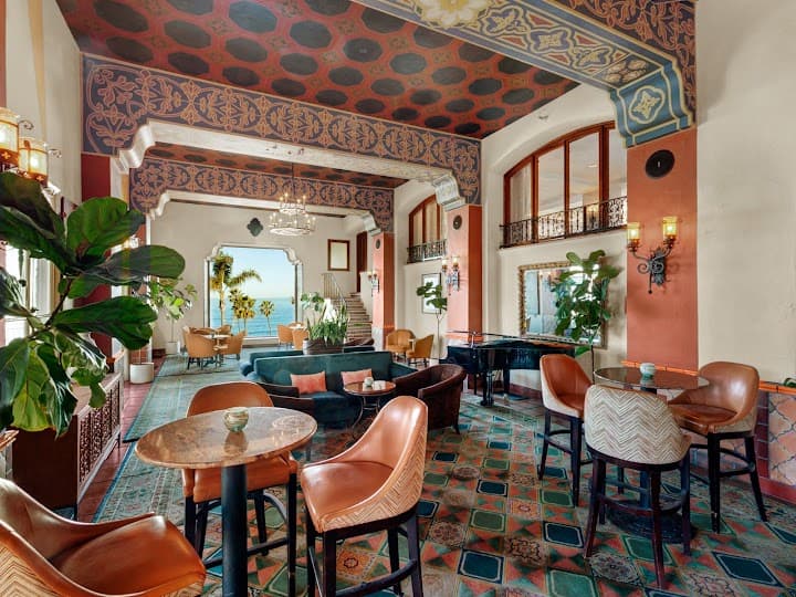 La Valencia Hotel portfolio 5