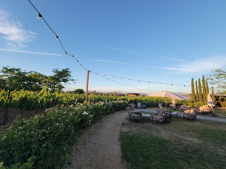 Lorimar Vineyards and Winery portfolio 4
