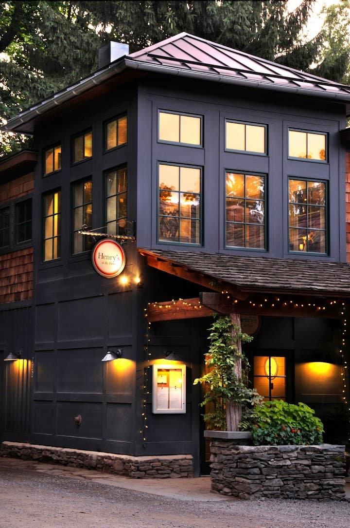 Buttermilk Falls Inn & Spa portfolio 4
