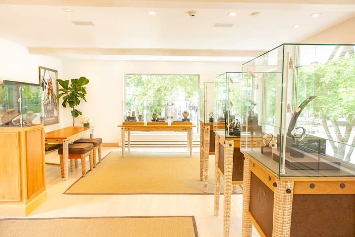Oliver Smith Jeweler portfolio 2