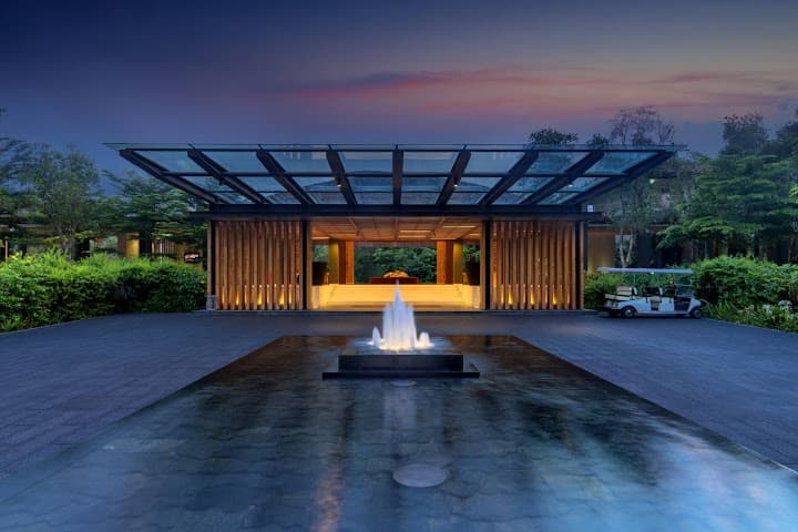 Renaissance Phuket Resort & Spa portfolio 5