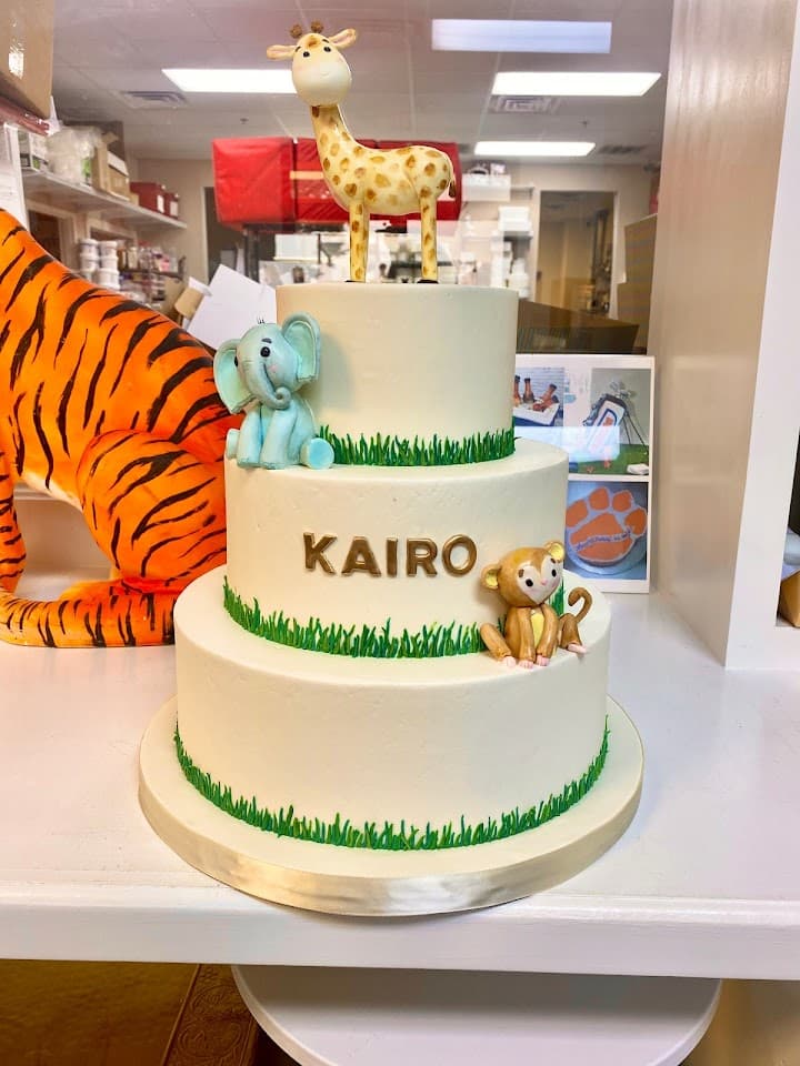 Couture Cakes of Greenville portfolio 2