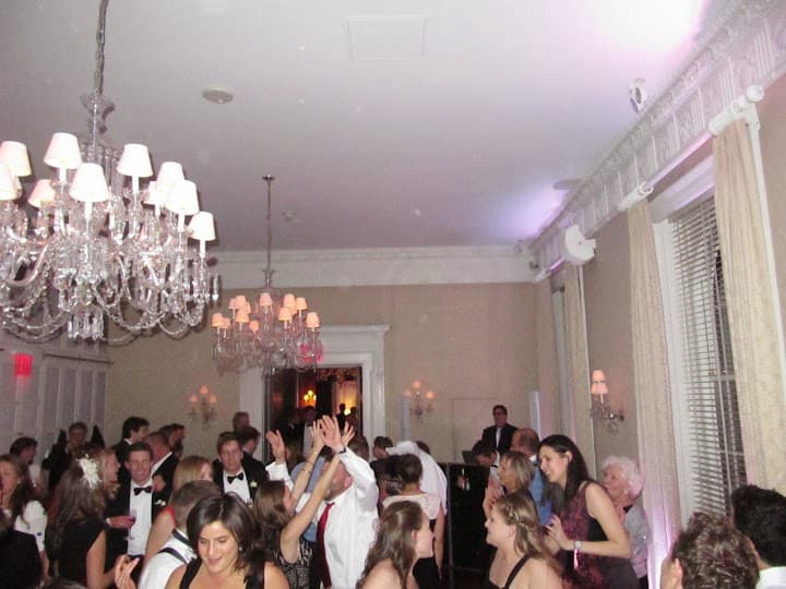 Expressway Music - Wedding DJ's and Karaoke Services NYC portfolio 5
