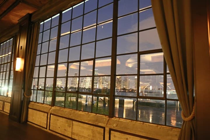 The Astorian, Houston portfolio 2