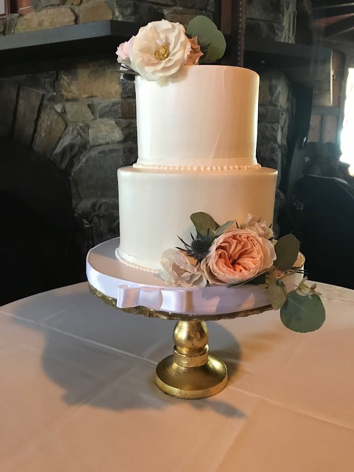 The GingerSnap Cake Shop portfolio 1