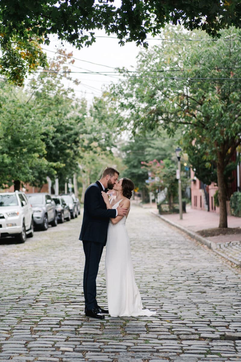 A Modern Fall Wedding at Four Eleven York Street photo 5