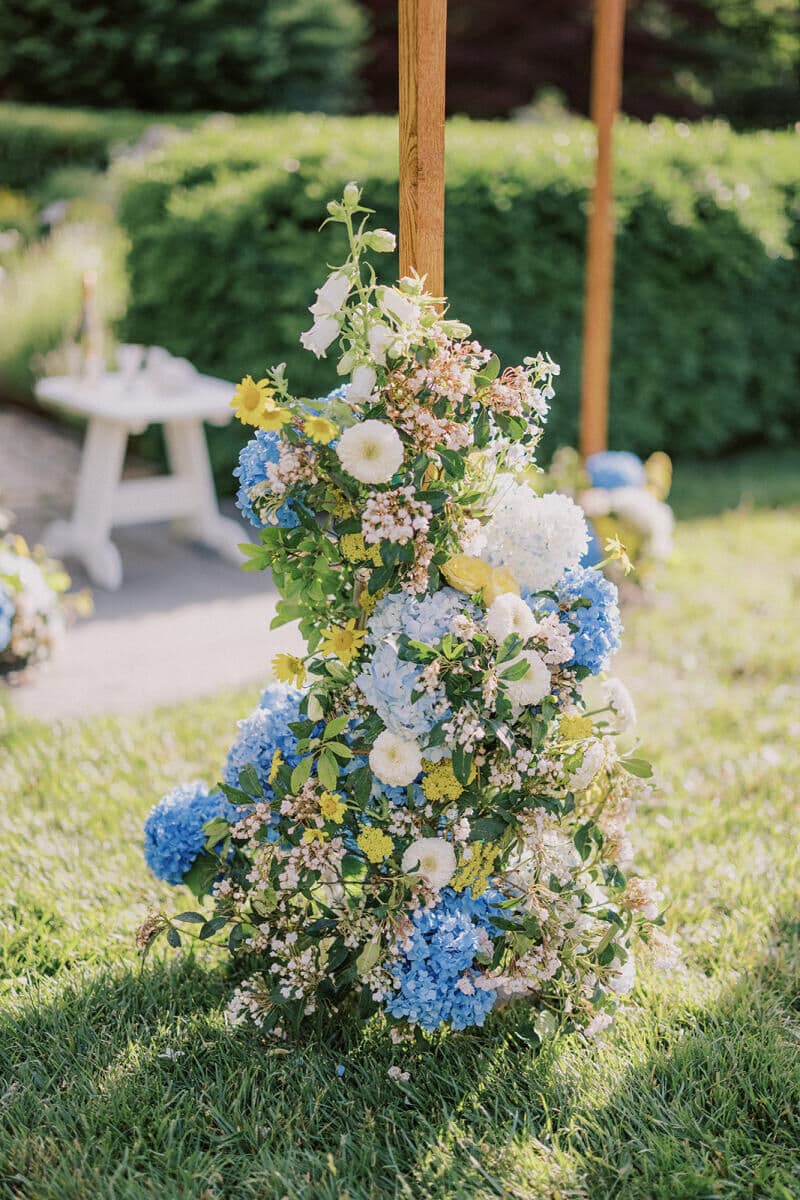 A Classic Spring Wedding at Mayflower Inn & Spa photo 2