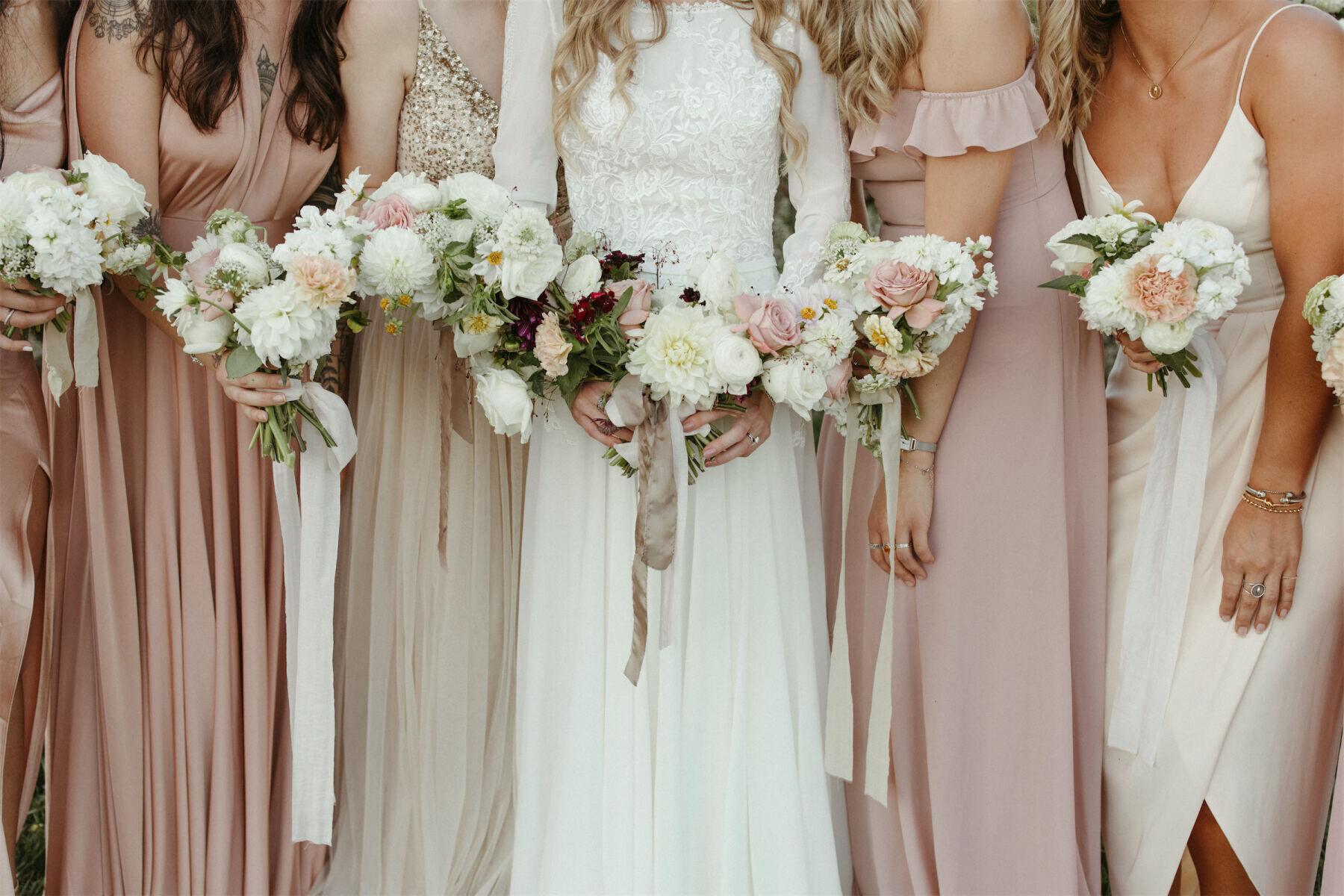 A Classic Spring Wedding at Early Mountain Vineyards photo 4