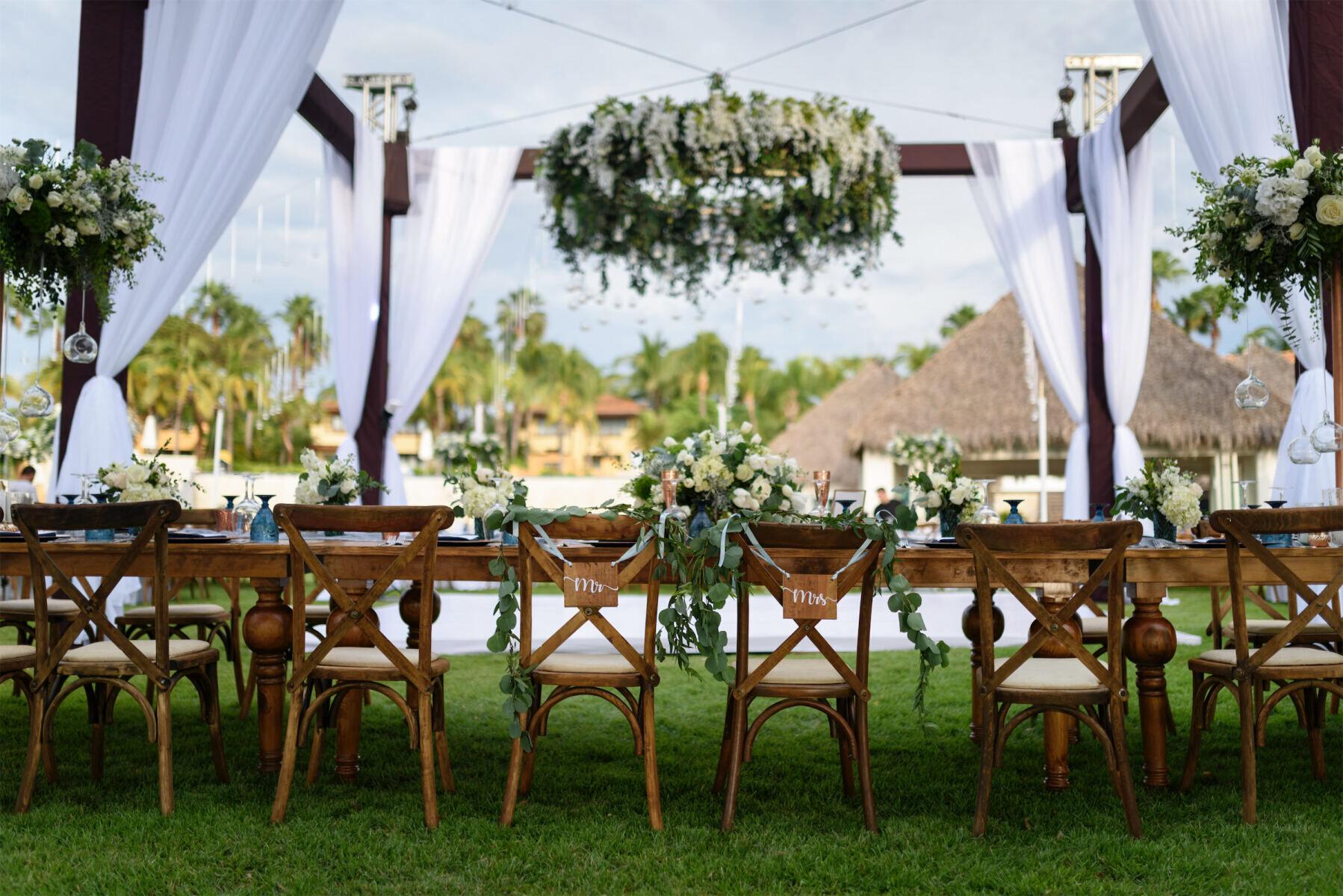 A Classic Summer Wedding at The St. Regis Punta Mita Resort photo 5