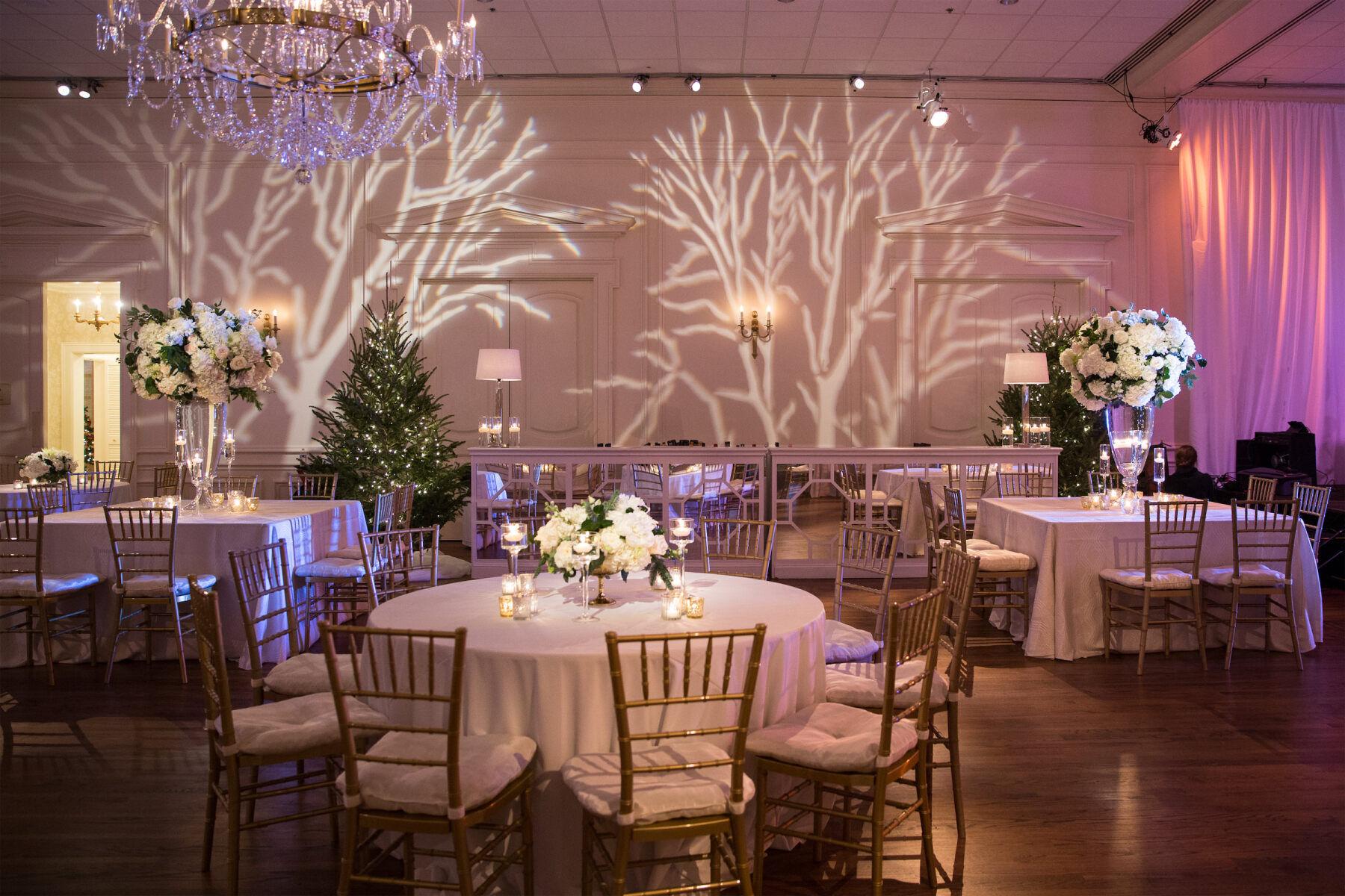 A Glamorous Winter Wedding at Brook Hollow Golf Club photo 4