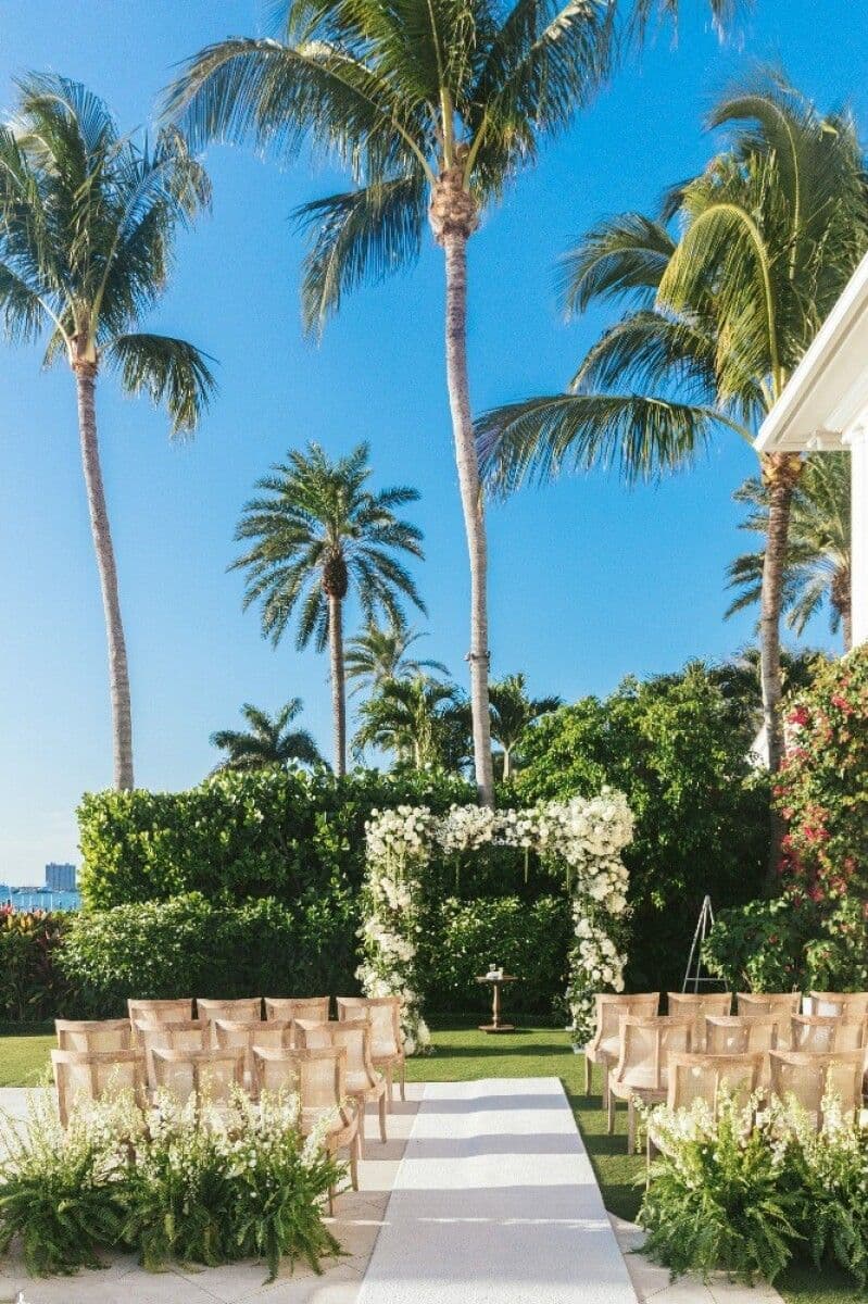 A Glamorous Spring Wedding at a Private Estate in Los Angeles photo 4