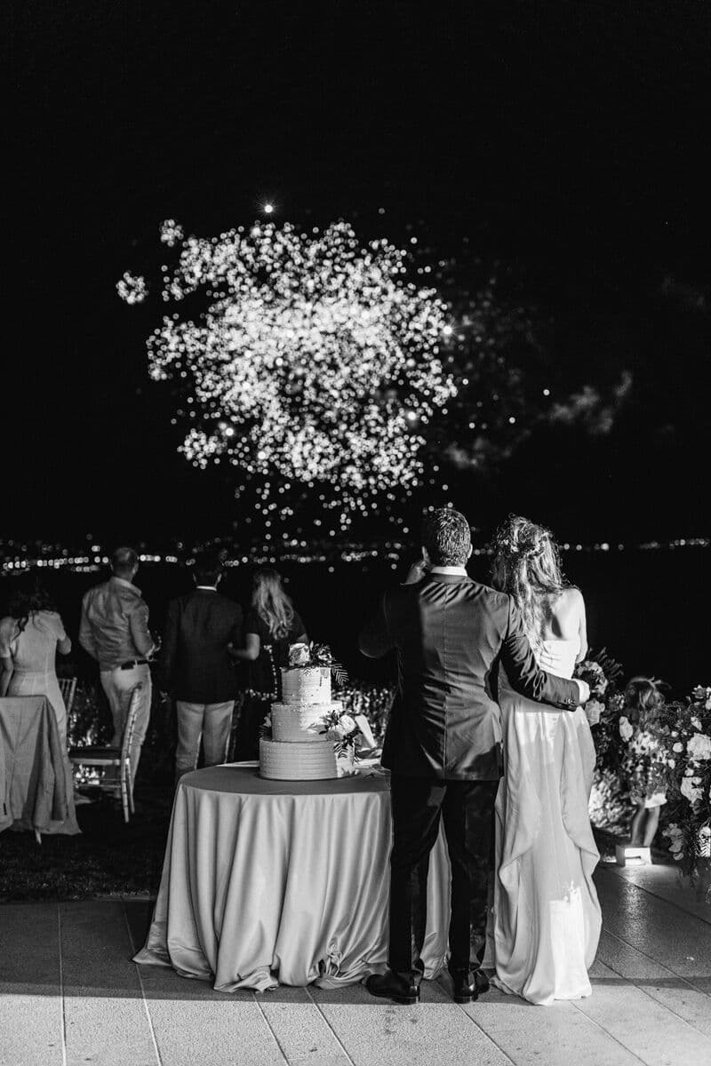 A Romantic Fall Wedding at Island Art And Taste photo 5