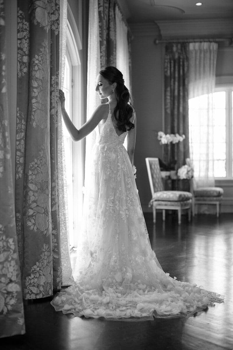 A Glamorous Summer Wedding at Park Chateau Estate and Gardens photo 2