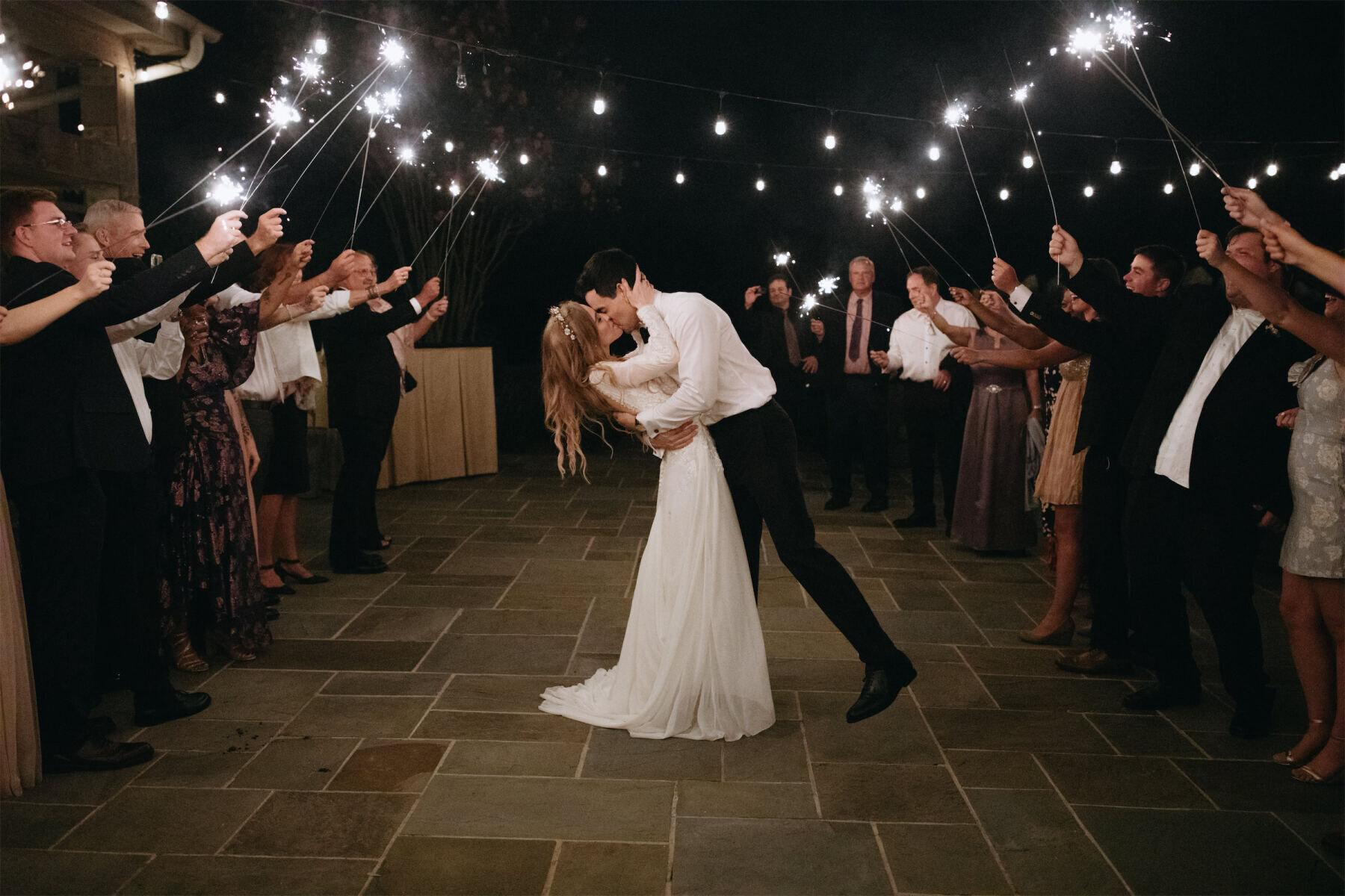 A Classic Spring Wedding at Early Mountain Vineyards photo 2