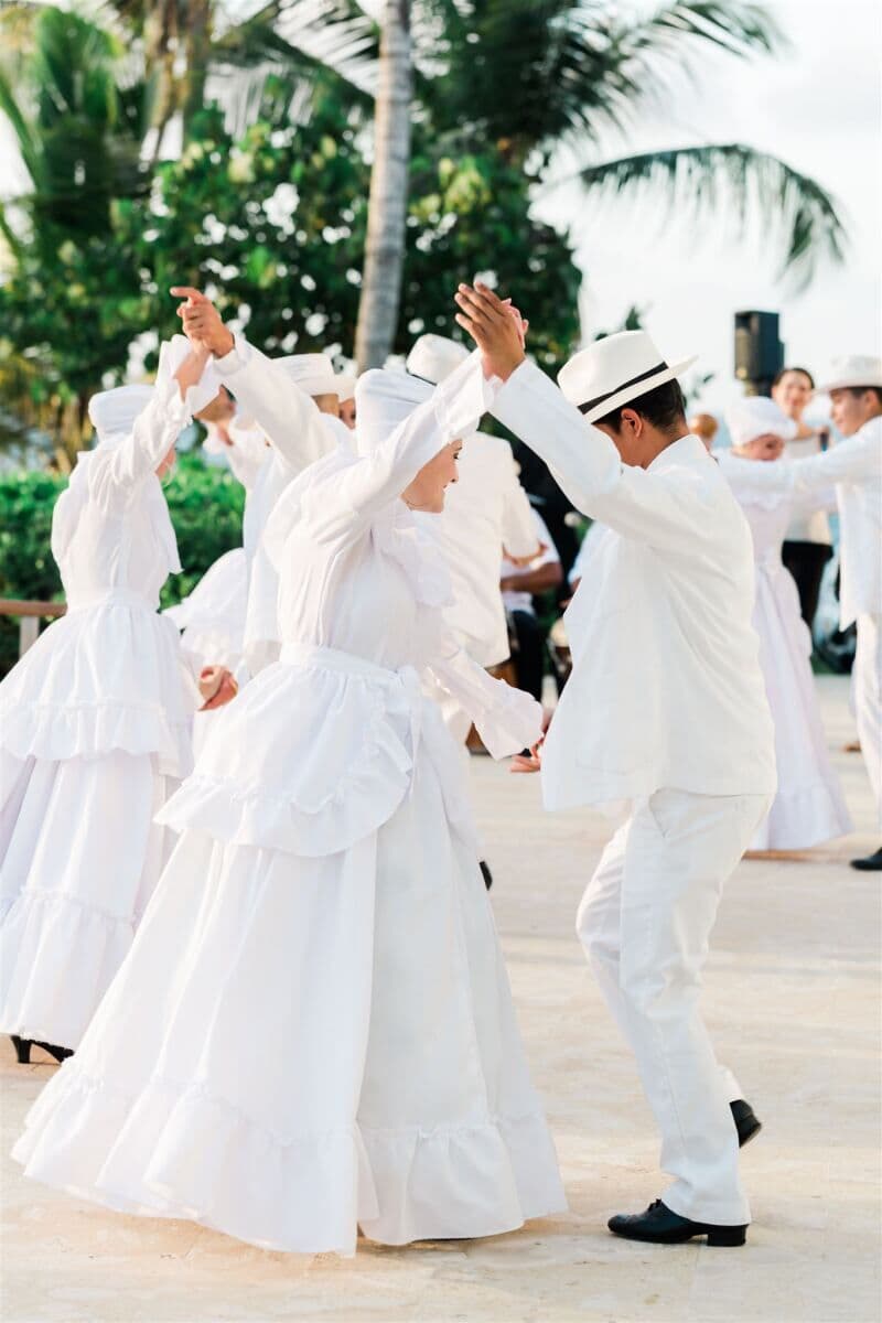 A Classic Spring Wedding at Dorado Beach, a Ritz-Carlton Reserve photo 4
