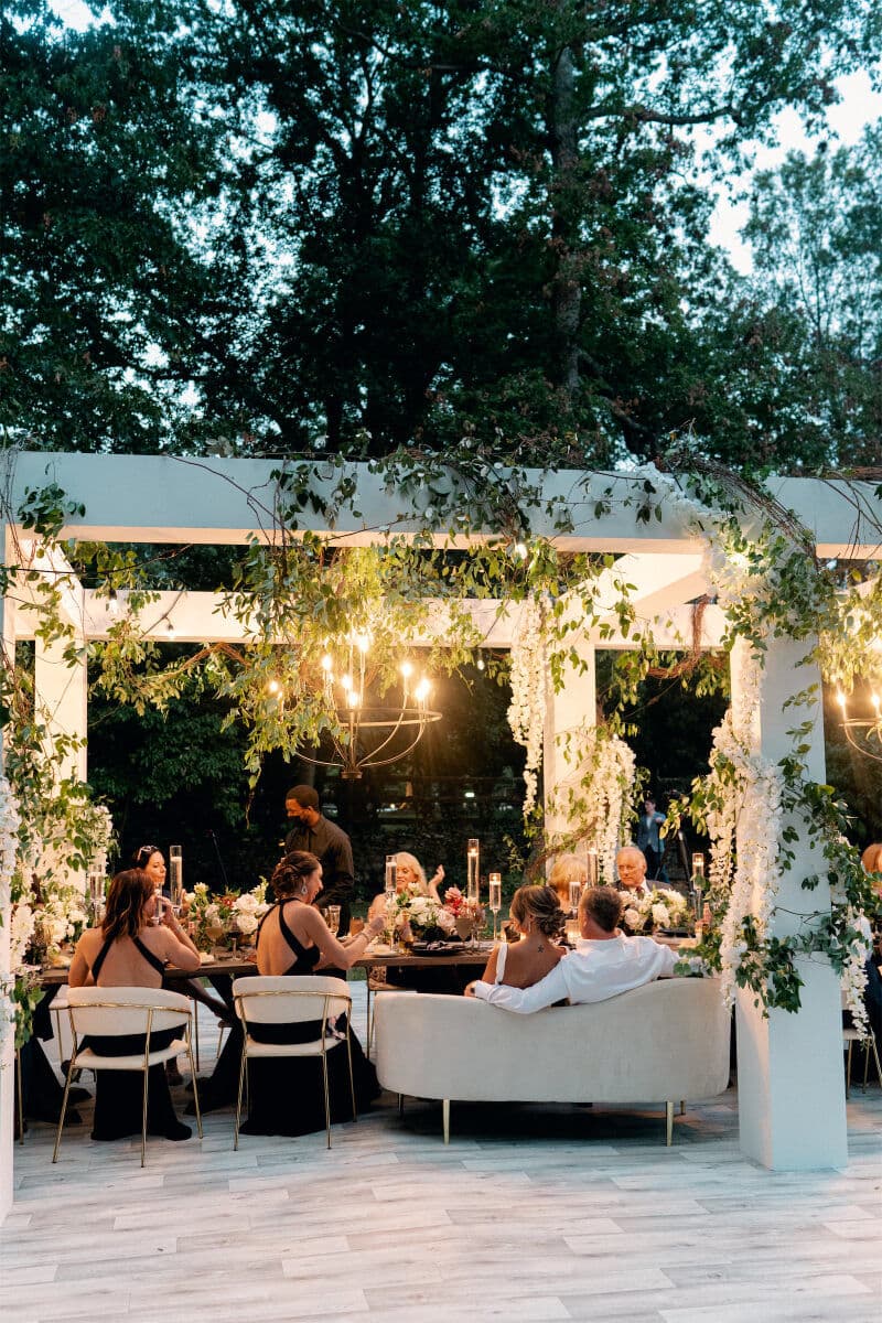 A Modern Spring Wedding at Goodstone Inn & Restaurant photo 2