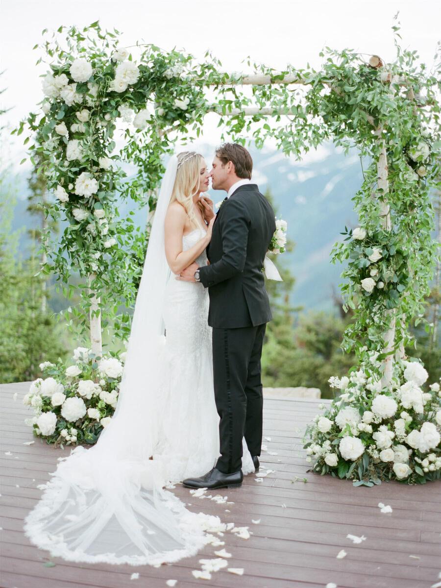 A Classic Summer Wedding at The Little Nell photo 3