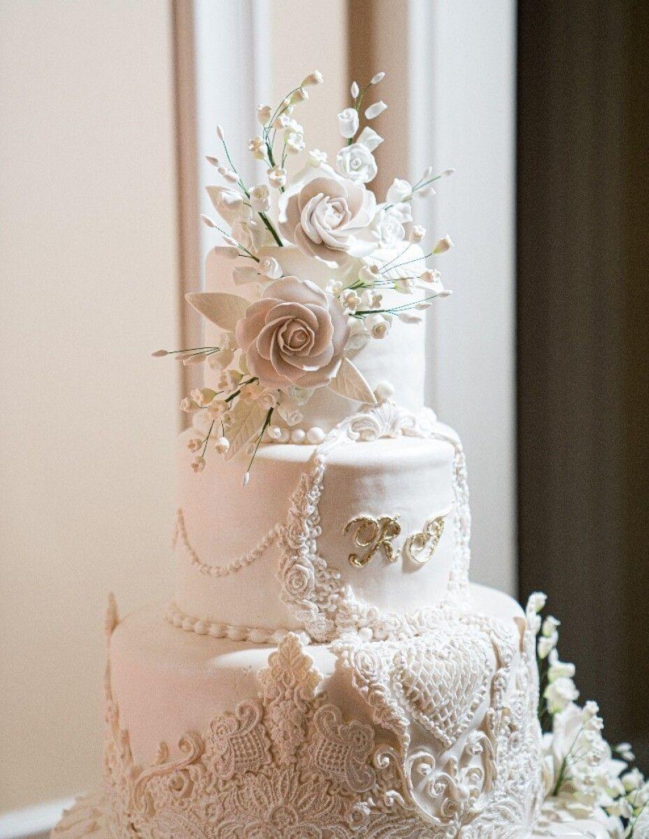 A Classic Spring Wedding at Oheka Castle in New York