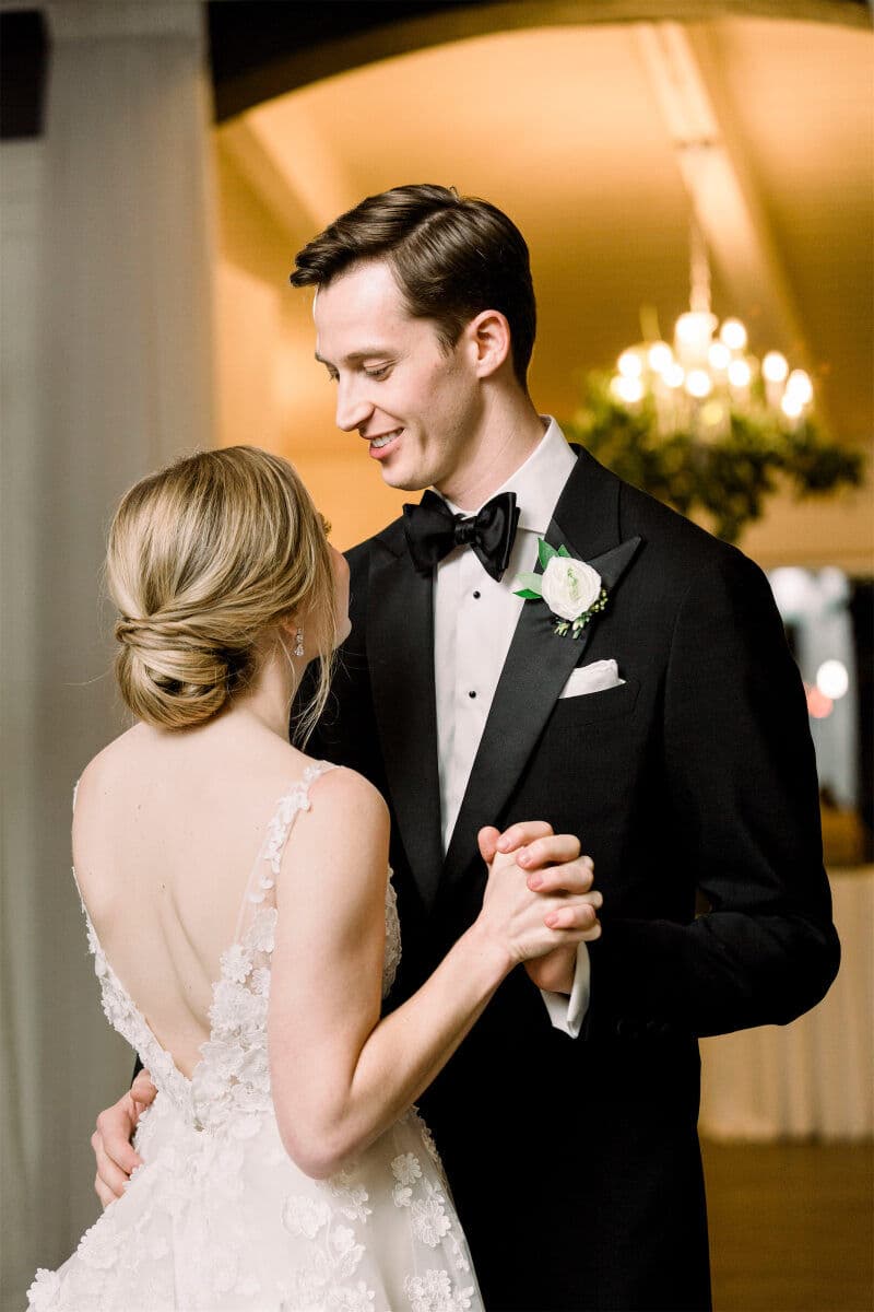 A Romantic Summer Wedding at Belle Mer photo 4