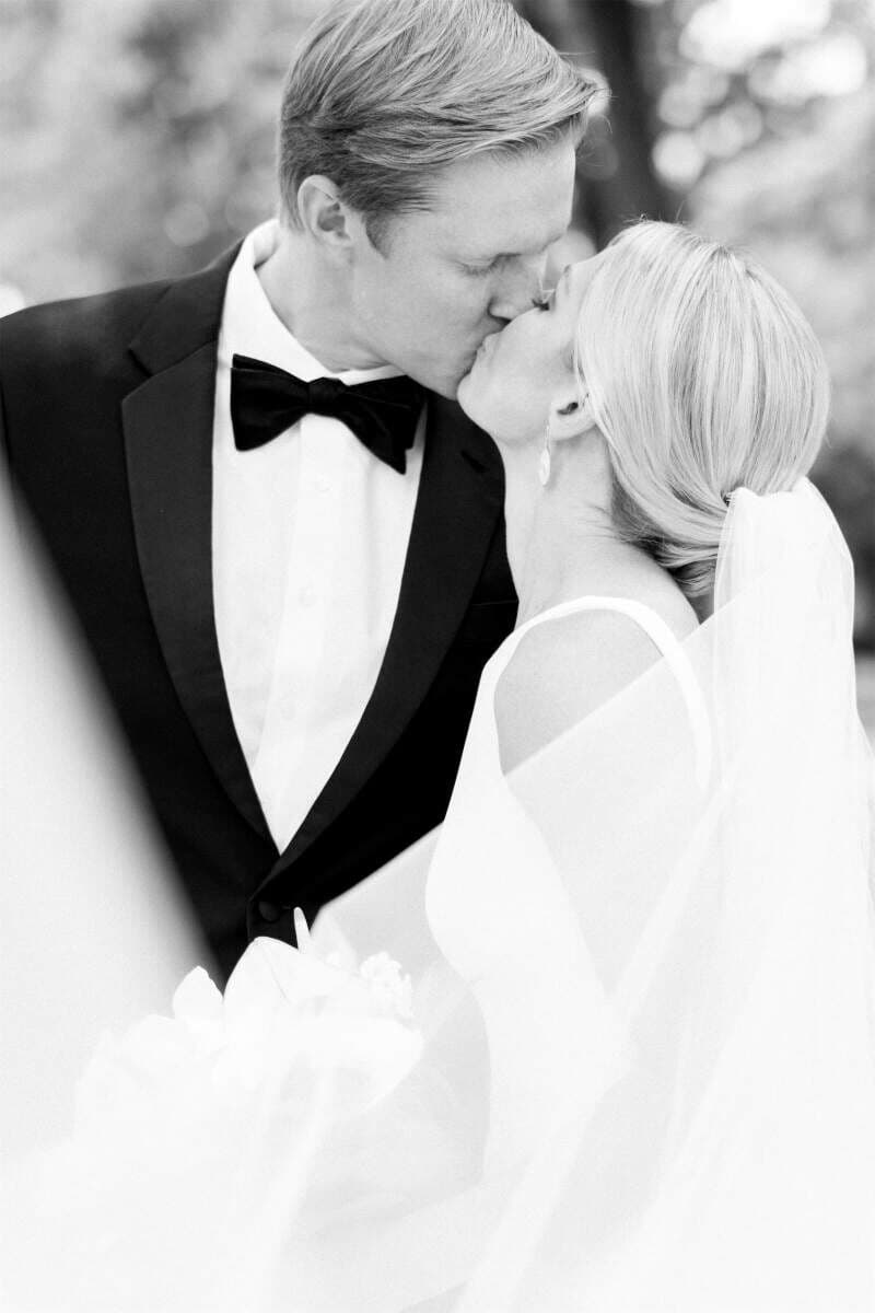 An Elegant Greenhouse Wedding at a Private Residence photo 3