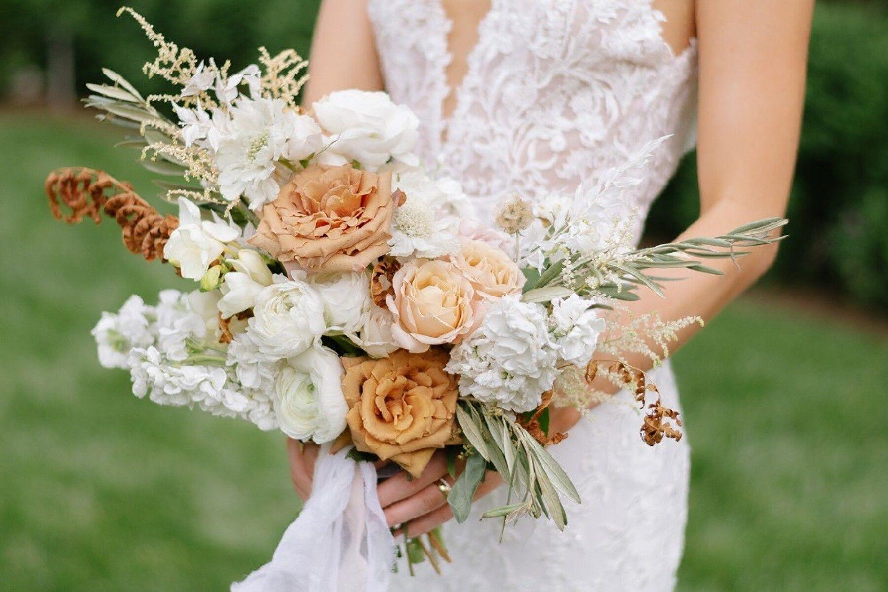 A Classic Backyard Garden Wedding at a Private Estate