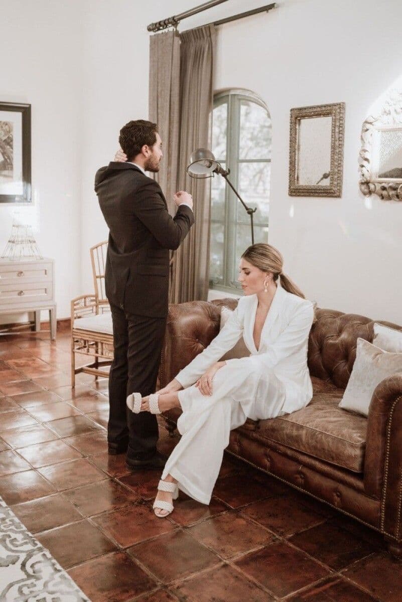 A Modern Winter Wedding at Luna Escondida photo 5