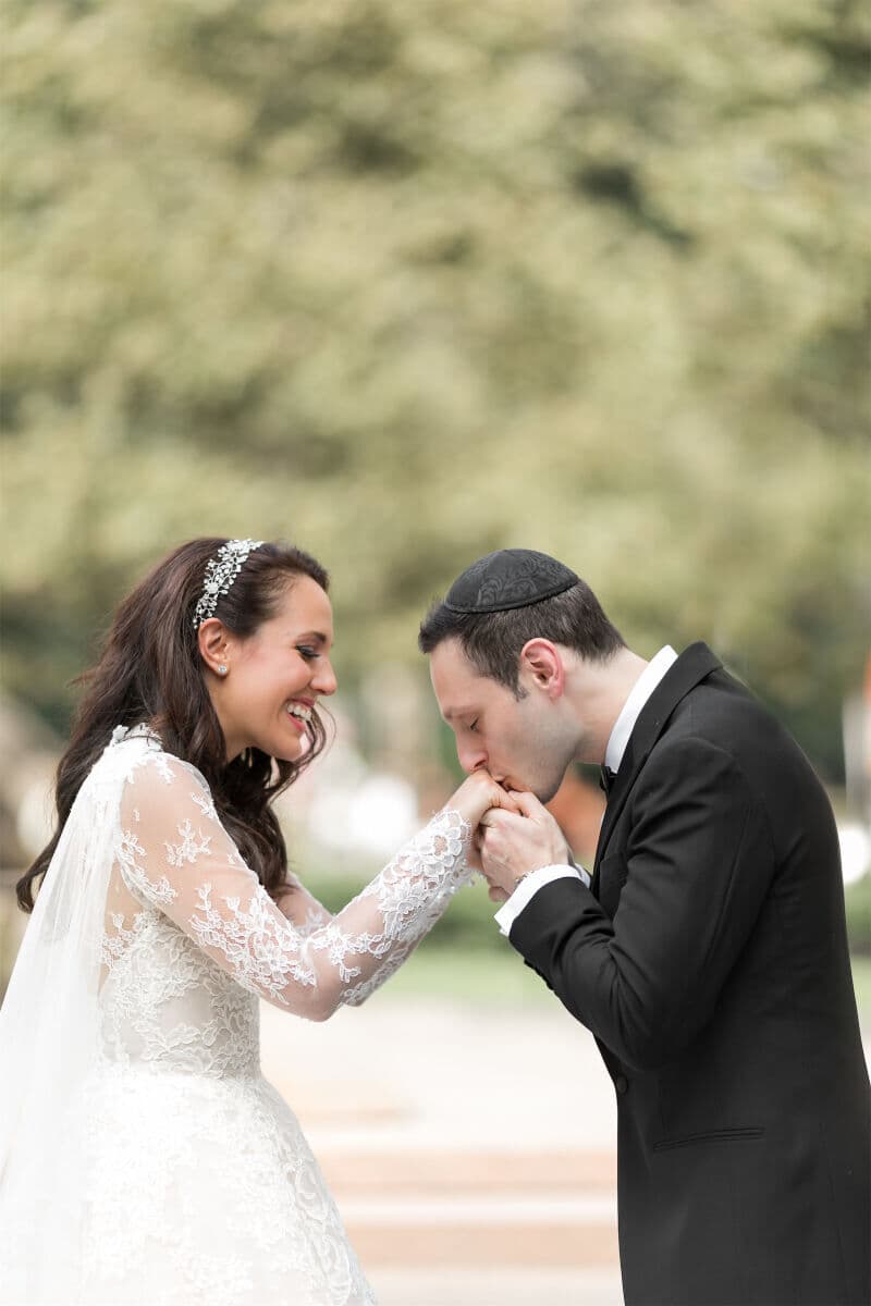 A Glamorous Winter Wedding at The Pierre New York photo 5