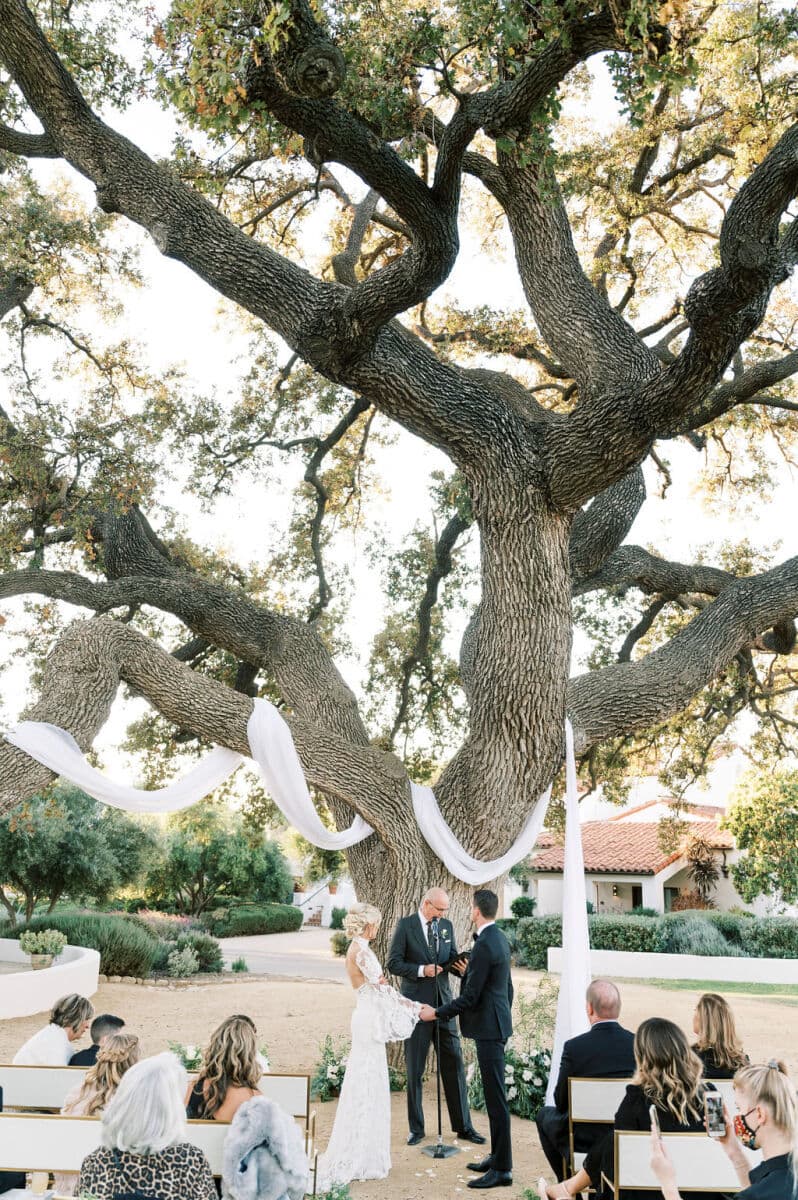 A Boho Summer Wedding at Ojai Valley Inn photo 3