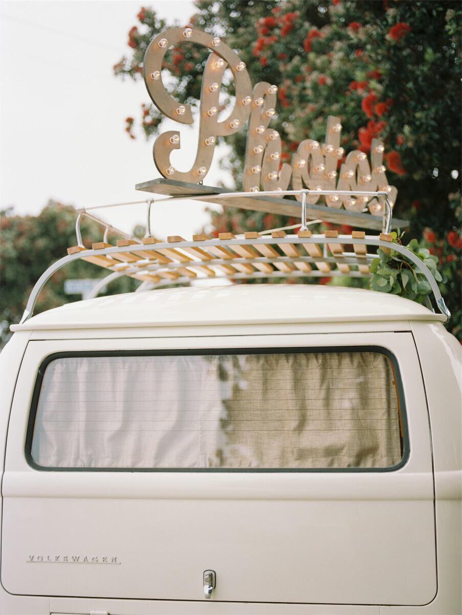 A Romantic Spring Wedding at Aracely Cafe