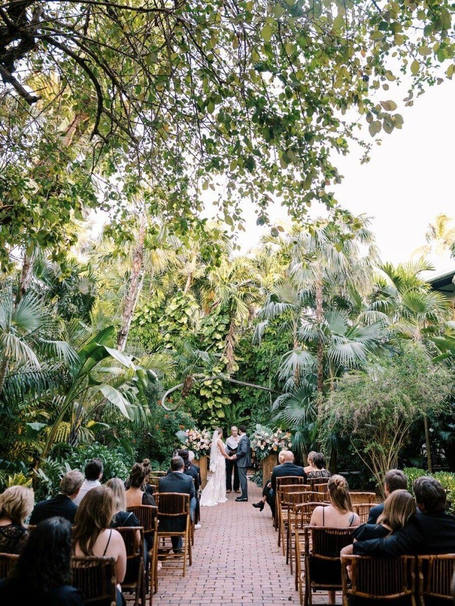 A Boho Winter Wedding at Hemingway Home photo 5