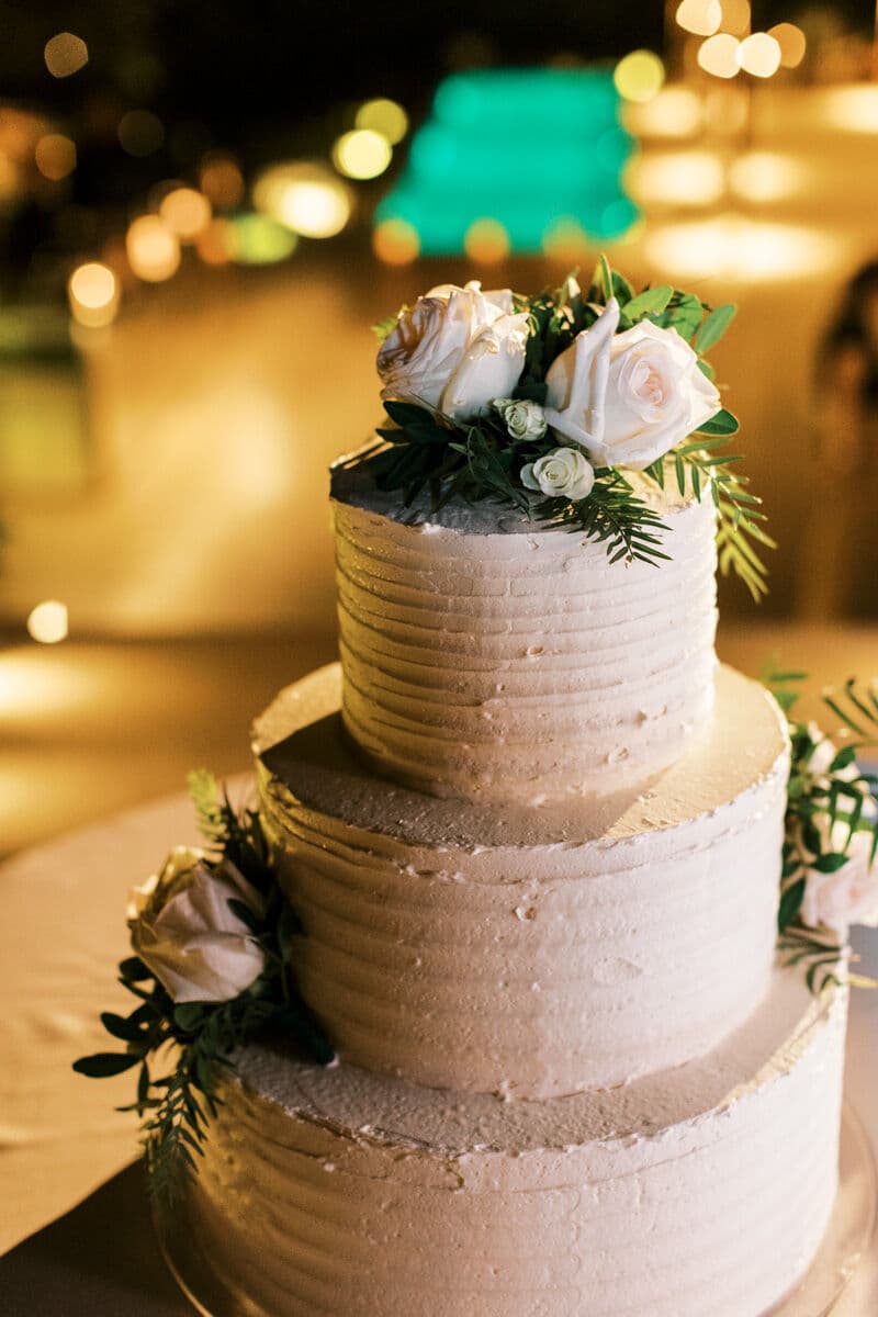 A Romantic Fall Wedding at Island Art And Taste photo 4