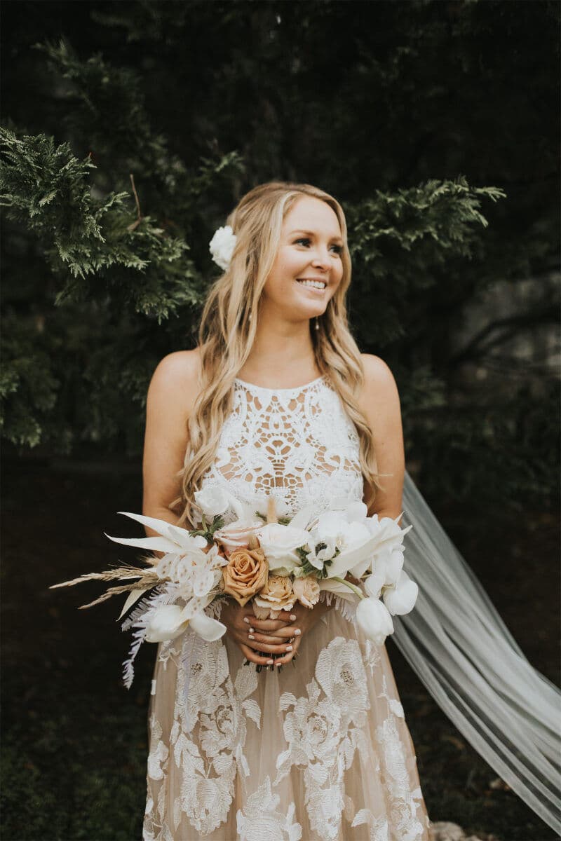A Rustic Fall Wedding at Stan Mullins Art Studio photo 3