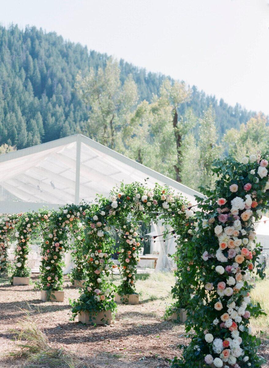 A Romantic Spring Garden Wedding at a Private Residence photo 4