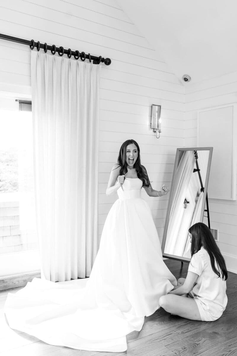 A Classic Summer Wedding at Peconic Bay Yacht Club
