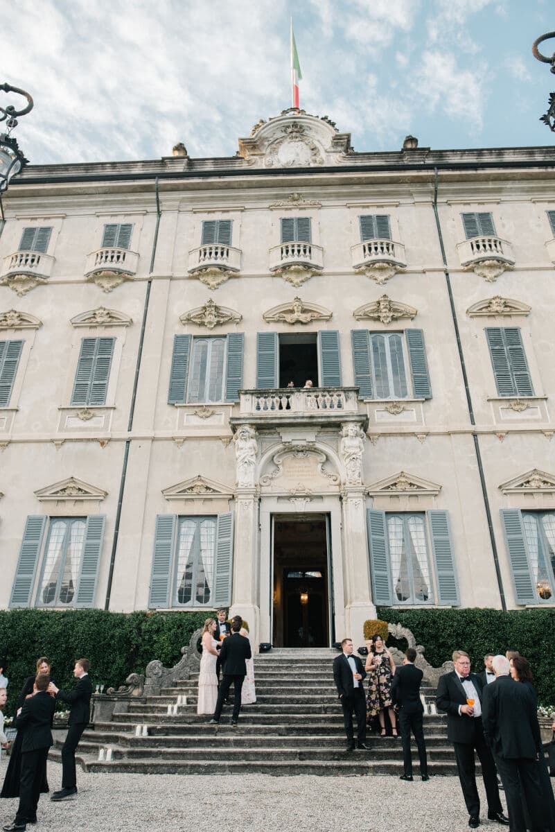 A Modern Summer Wedding at Villa Sola Cabiati photo 3