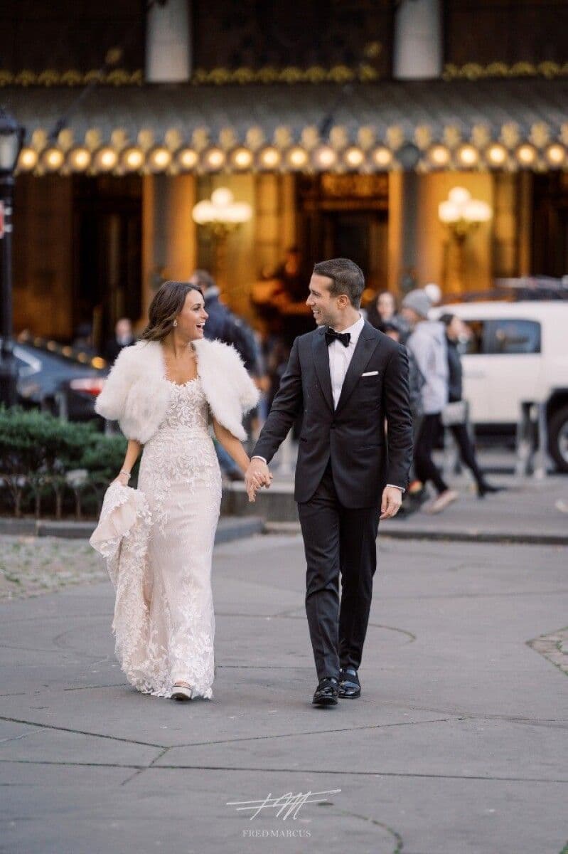 A Glamorous Winter Wedding at The Plaza Hotel photo 4