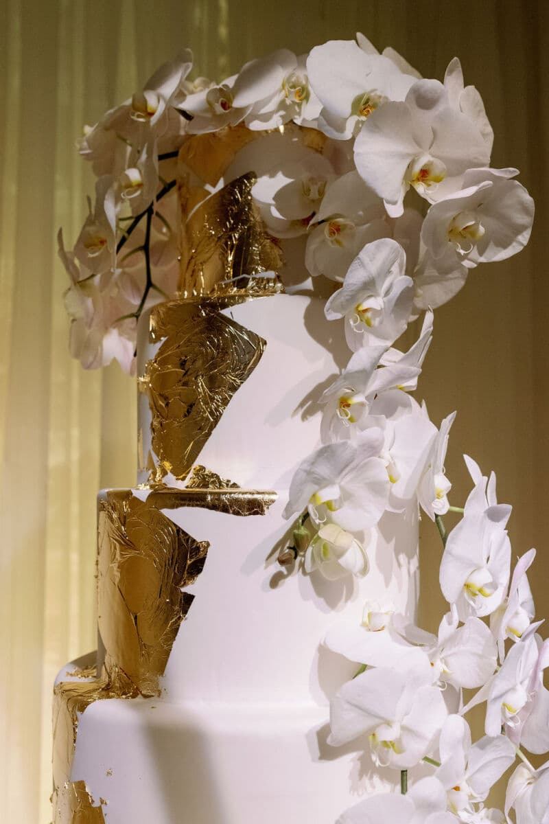 A Glamorous Winter Wedding at Austin Country Club