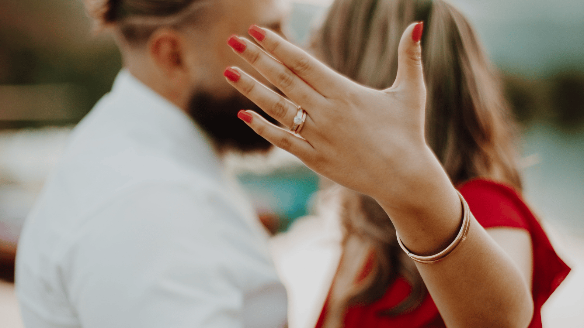 How to Design Your Own One-of-a-Kind Engagement Ring