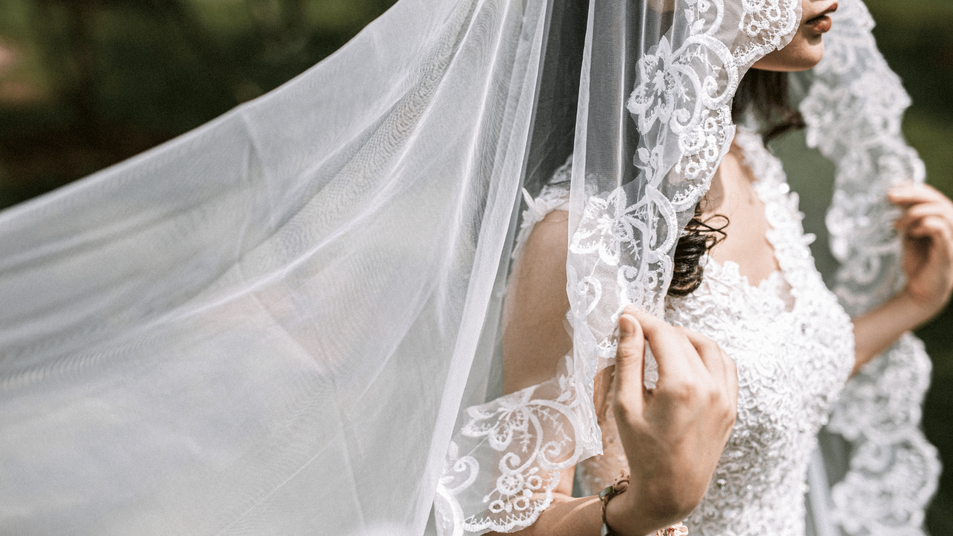 Don't Want to Wear a Wedding Veil? Try One of These Alternatives Instead
