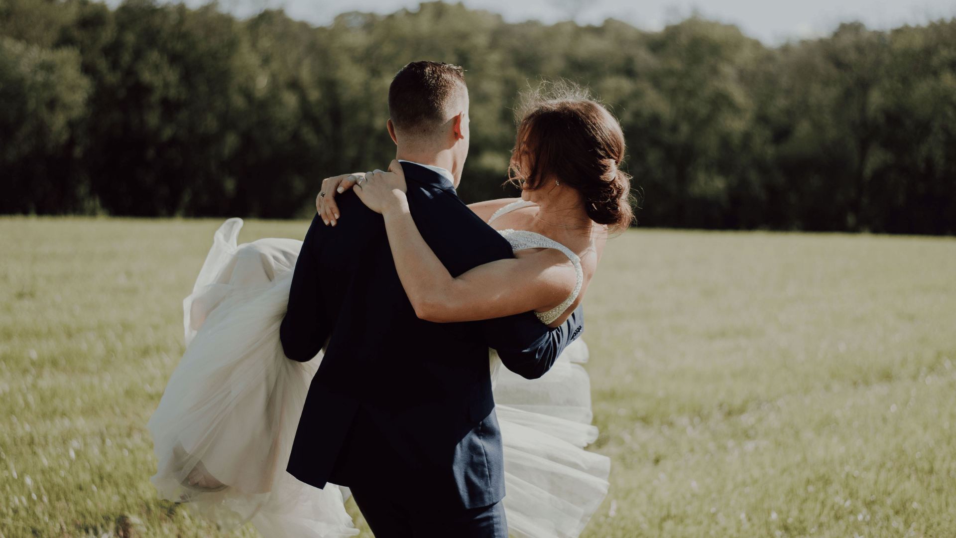 10 Ways to Make the Most of Your Wedding Hashtag