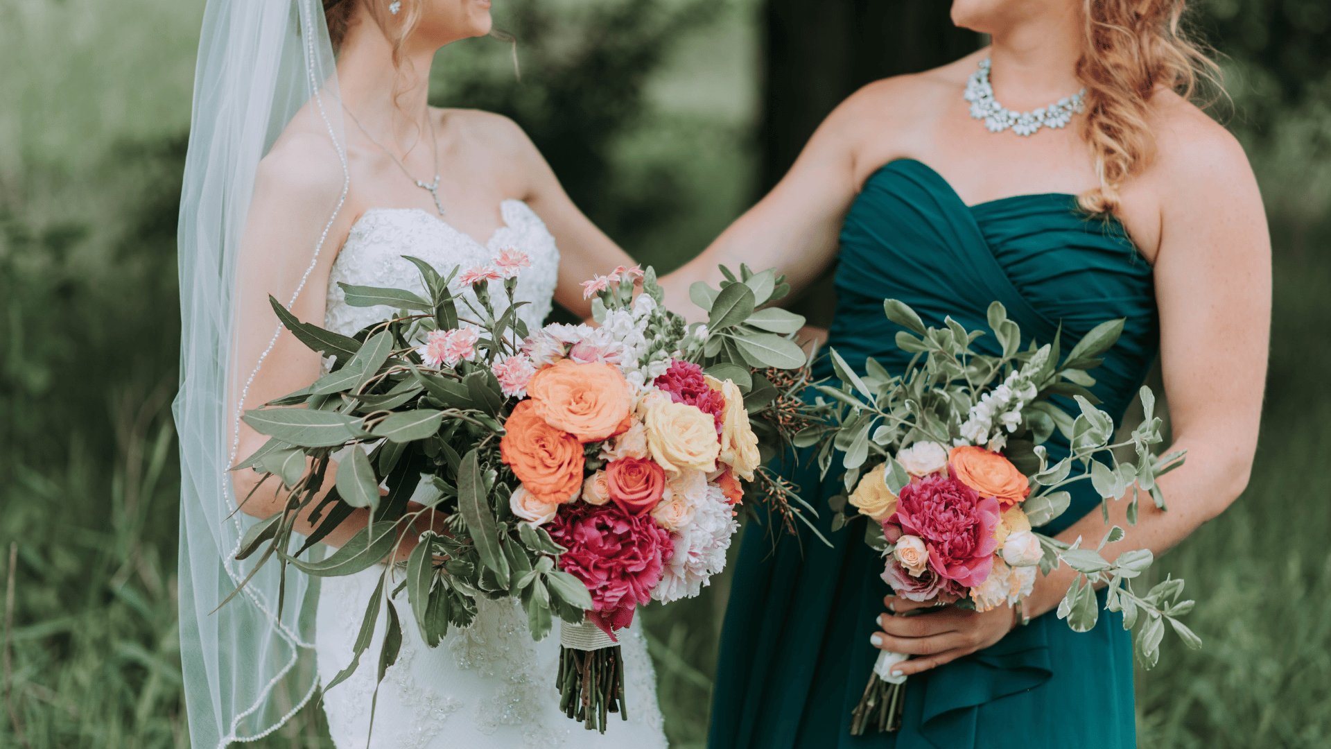 7 Colors That Will Look Great on Every Bridesmaid