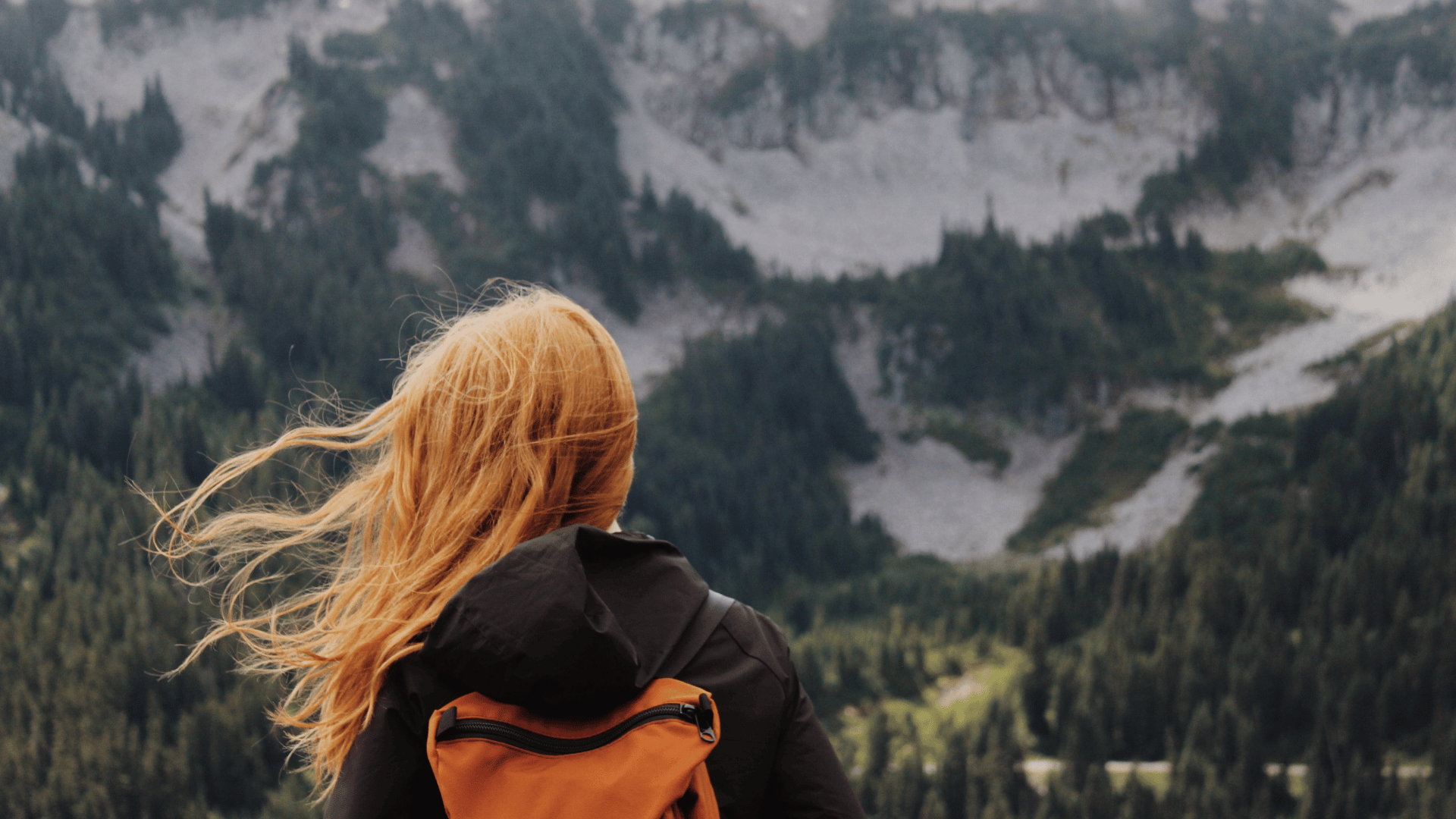 7 Ways to Save Some Serious Dollars on Wedding Travel and Accommodations