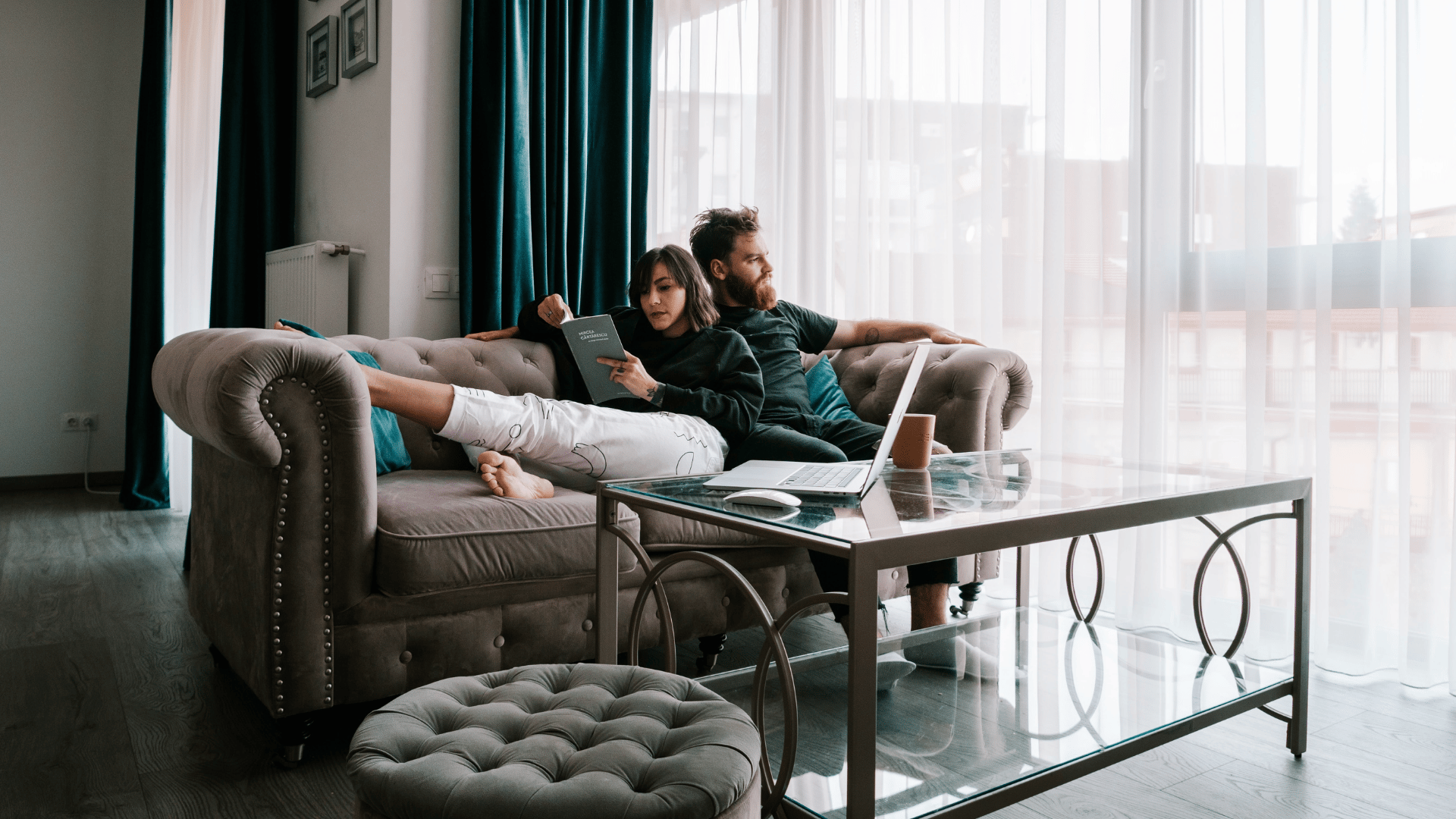 How to Combine Your Decor (Without Breaking Up)